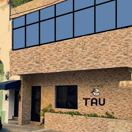 Hotel Tau Art Residence